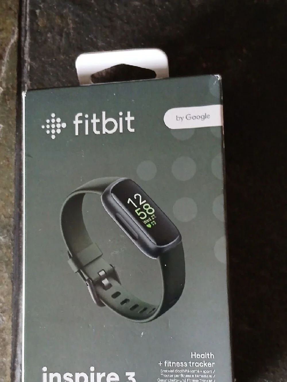 fitbit Inspire 3 Tracker in Olive-Green Band